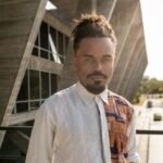 Exposição “Uma História da Arte Brasileira” recebe curador Phelipe Rezende para